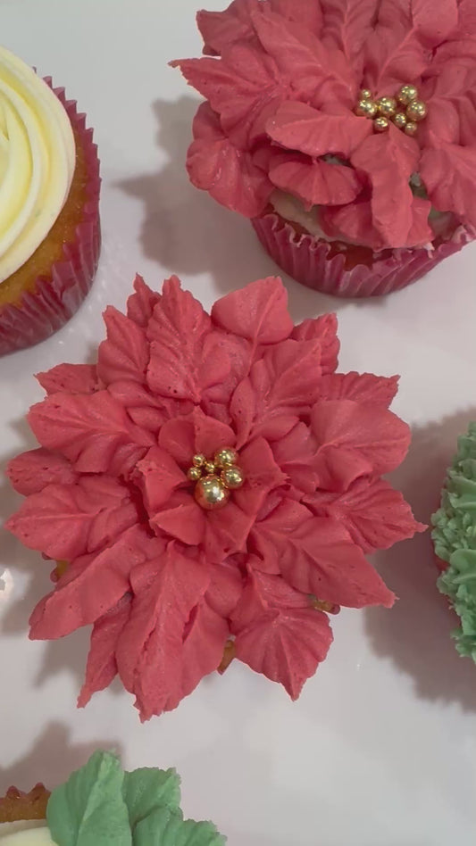 🎄 Christmas in July Cupcake Collection – Box of 6